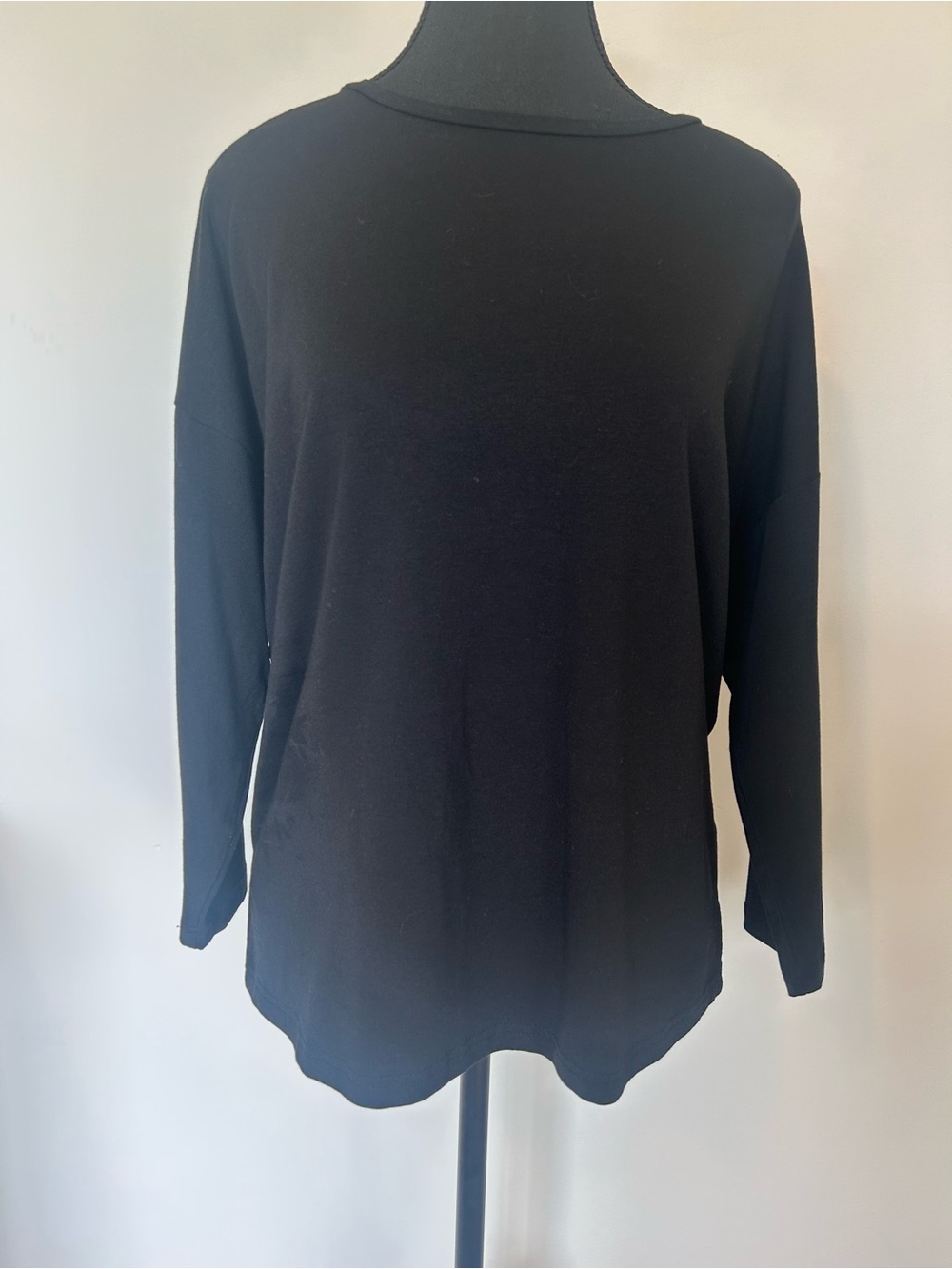 B Young Women's Black Long-Sleeve Top
